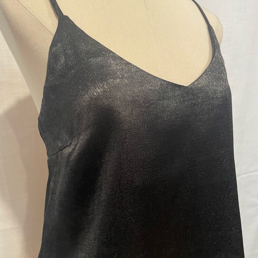 Shimmery NWT black tank L - Picture 3 of 7